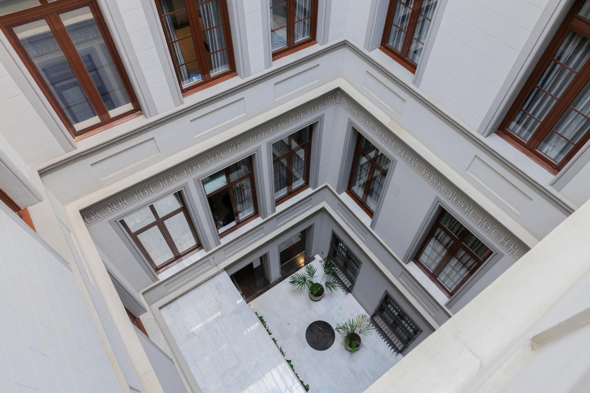 Ciutadella Hotell 4*