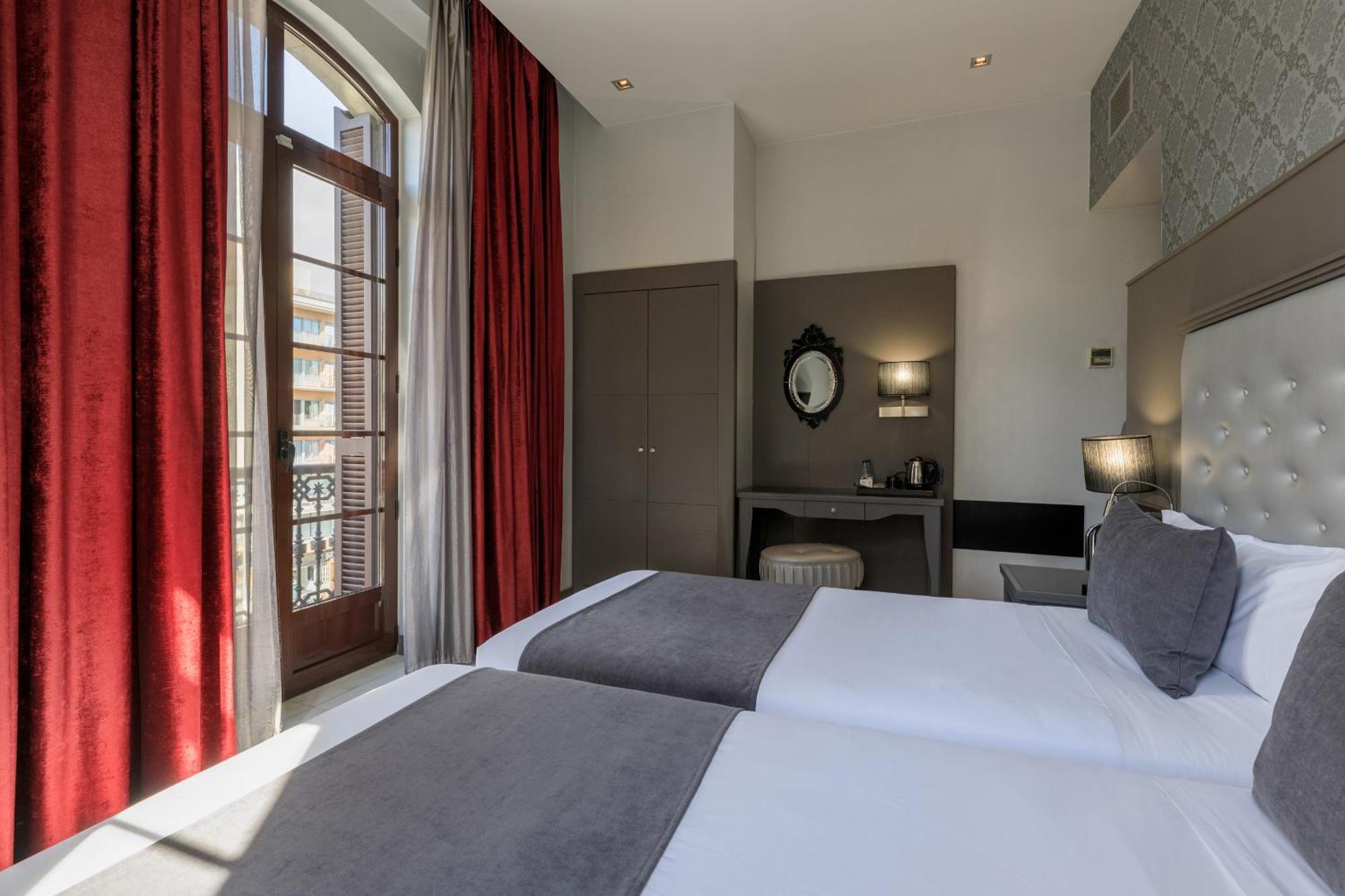 Hotell Ciutadella 4*